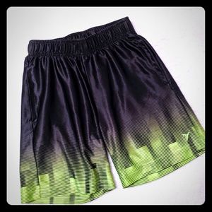 Boy's Old Navy Active Shorts